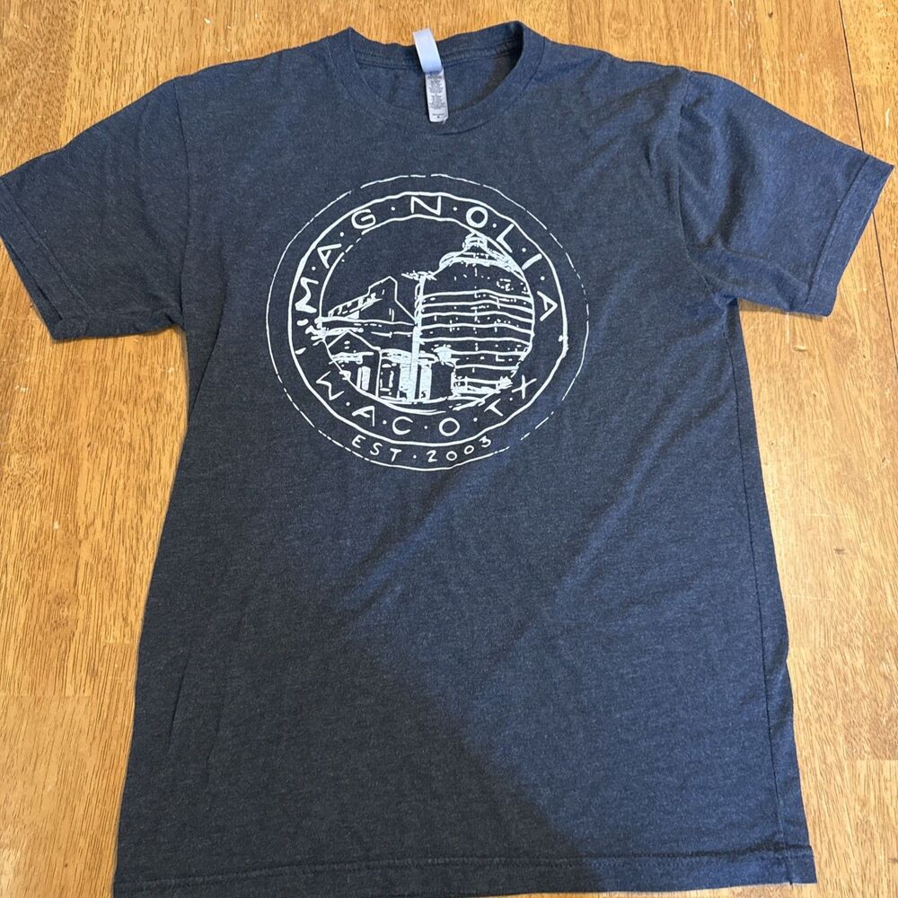 Magnolia Waco TX Silos Graphic T-Shirt small Charcoal Gray Heathered Tee